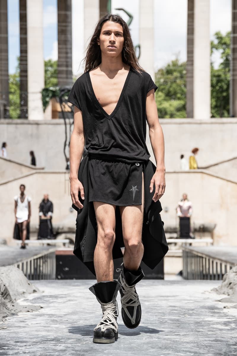 リック オウエンス Rick Owens 春夏コレクション Spring/Summer 2020 パリ ファッションウィーク Paris Fashion Week Men's SS20 Runway Collection Looks Tailoring Iridescent Coats Suits Streetwear Avant Garde