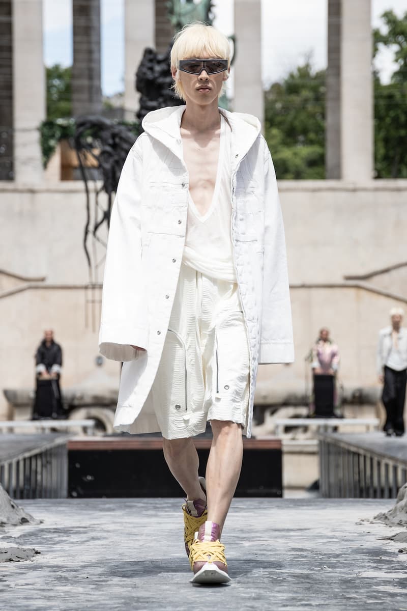 リック オウエンス Rick Owens 春夏コレクション Spring/Summer 2020 パリ ファッションウィーク Paris Fashion Week Men's SS20 Runway Collection Looks Tailoring Iridescent Coats Suits Streetwear Avant Garde
