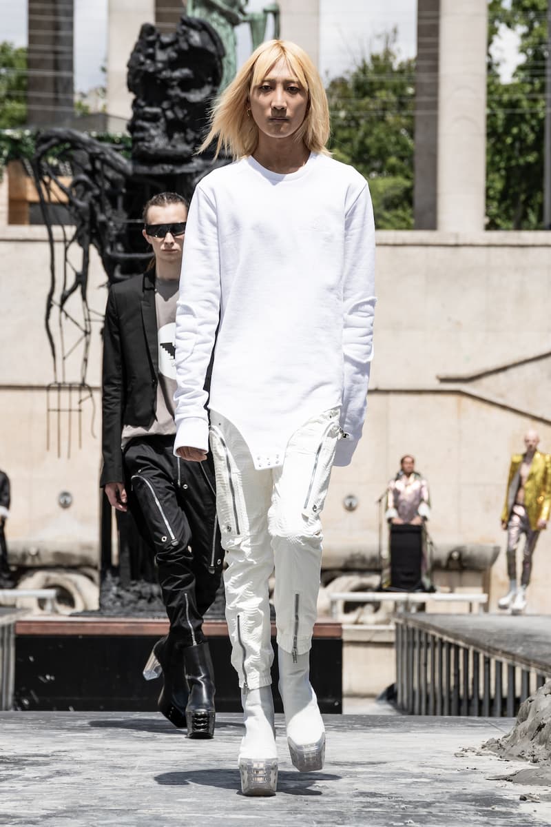 リック オウエンス Rick Owens 春夏コレクション Spring/Summer 2020 パリ ファッションウィーク Paris Fashion Week Men's SS20 Runway Collection Looks Tailoring Iridescent Coats Suits Streetwear Avant Garde