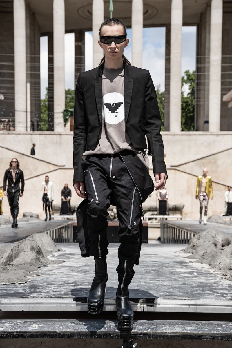 リック オウエンス Rick Owens 春夏コレクション Spring/Summer 2020 パリ ファッションウィーク Paris Fashion Week Men's SS20 Runway Collection Looks Tailoring Iridescent Coats Suits Streetwear Avant Garde