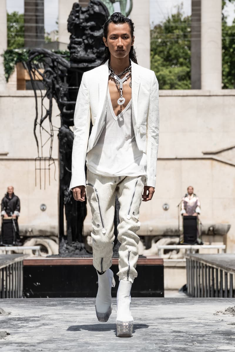 リック オウエンス Rick Owens 春夏コレクション Spring/Summer 2020 パリ ファッションウィーク Paris Fashion Week Men's SS20 Runway Collection Looks Tailoring Iridescent Coats Suits Streetwear Avant Garde