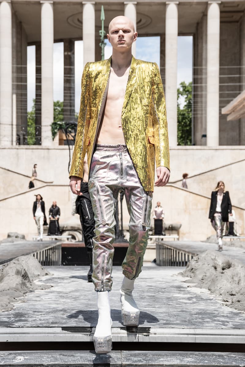 リック オウエンス Rick Owens 春夏コレクション Spring/Summer 2020 パリ ファッションウィーク Paris Fashion Week Men's SS20 Runway Collection Looks Tailoring Iridescent Coats Suits Streetwear Avant Garde