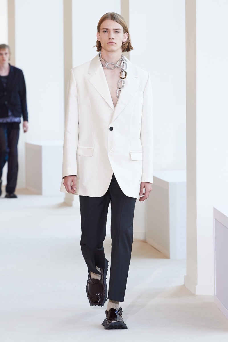 Acne Studios SS20 Mens Runway Collection at PFW paris fashion week spring summer 2020 look