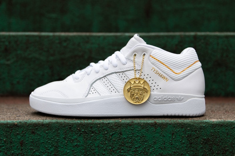 タイショーン・ジョーンズ  Tyshawn jones adidas skateboarding 初 プロ シグネチャー 白 トリプルホワイト モデル Tyshawn Triple White クローズアップ