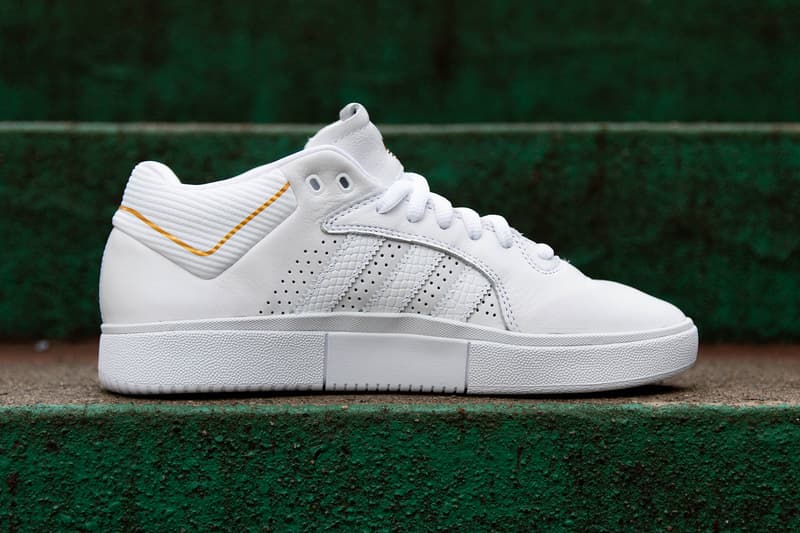 タイショーン・ジョーンズ Tyshawn jones adidas skateboarding 初 プロ シグネチャー 白 トリプルホワイト モデル Tyshawn Triple White クローズアップ