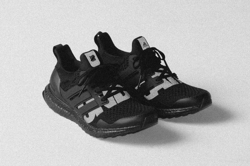 オールブラック  アディダス アンディフィーテッド デザイン adidas UNDEFEATED 最新 コラボ ウルトラブースト UltraBOOST 発売