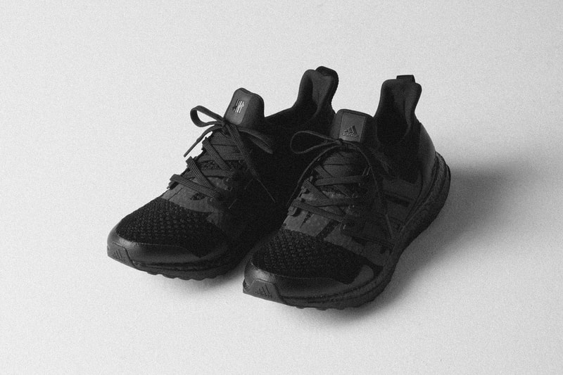 オールブラック  アディダス アンディフィーテッド デザイン adidas UNDEFEATED 最新 コラボ ウルトラブースト UltraBOOST 発売