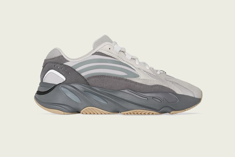 YEEZY BOOST 700 V2 “Tephra” の日本国内における公式発売情報が解禁