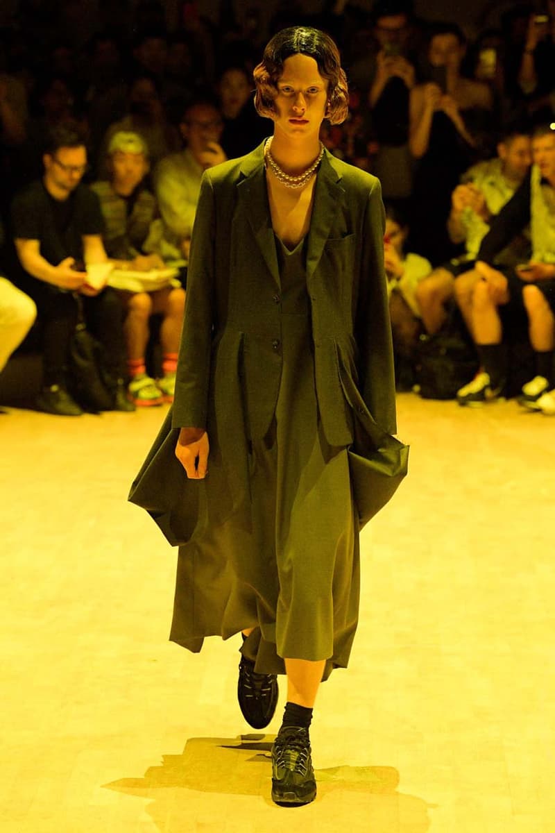コム デ ギャルソン・オム プリュス COMME des GARÇONS HOMME PLUS SS20 Runway Show collection 春夏コレクション spring summer 2020 パリ ファッションウィーク paris fashion week pfw look air max 95 nike collaboration menswear