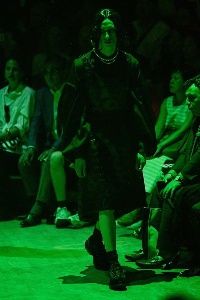 コム デ ギャルソン・オム プリュス COMME des GARÇONS HOMME PLUS SS20 Runway Show collection 春夏コレクション spring summer 2020 パリ ファッションウィーク paris fashion week pfw look air max 95 nike collaboration menswear