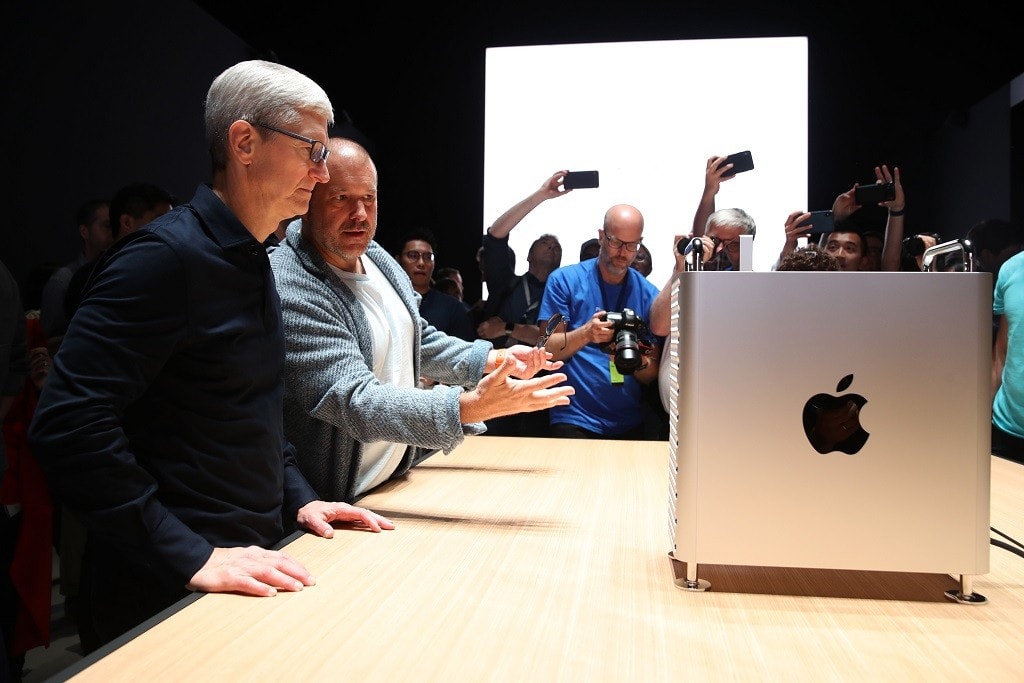 アップル apple johny ive 最高 デザイン 責任者 ジョニー・アイブ 退職