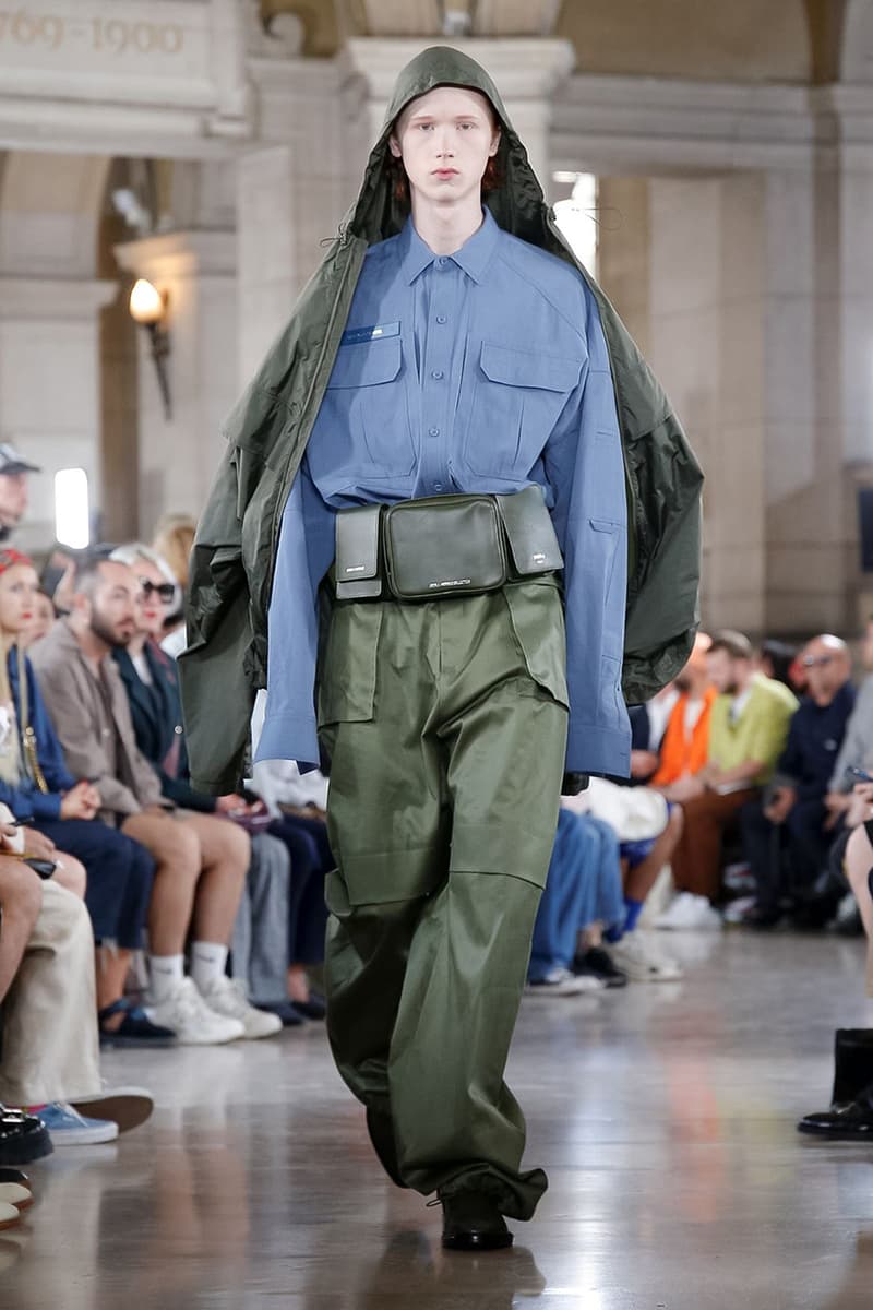 ジュン・ジー JUUN. J パリ ファッションウィーク Paris Fashion Week Men's 2020 春夏コレクション Spring/Summer 2020 Runway Presentation Men's Women's Collection Closer Look Images Shots Leather Technical Gothic Future Military Inspired Outerwear