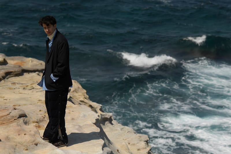 nanamica より海のイメージが散りばめられた2019年秋冬ルックブックが到着