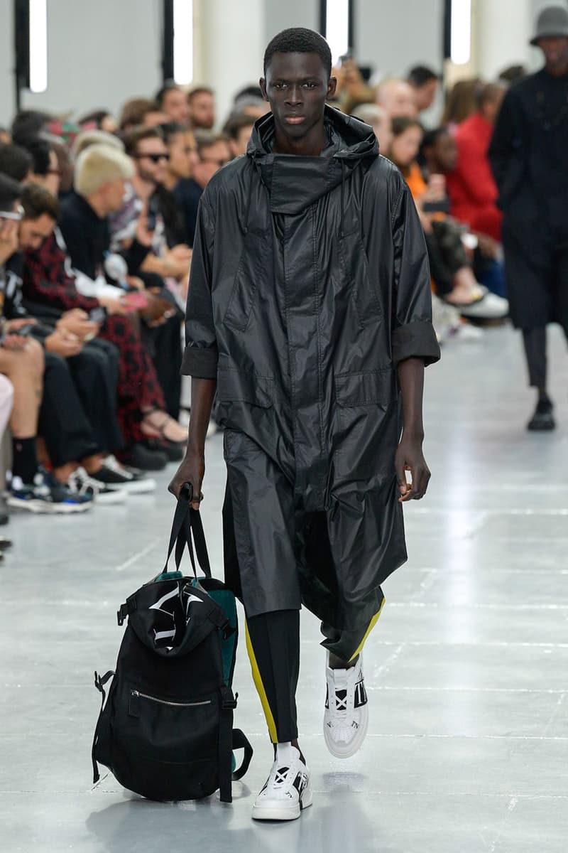 Valentino  ヴァレンティノ 2020春夏コレクション　Valentino Spring/Summer 2020 Runway Collection paris fashion week pfw ss20 menswear pierpaolo piccioli presentation show