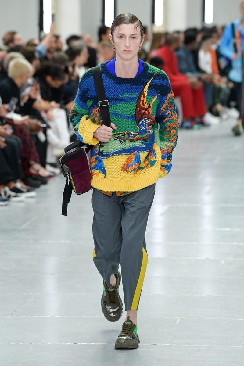 Valentino  ヴァレンティノ 2020春夏コレクション　Valentino Spring/Summer 2020 Runway Collection paris fashion week pfw ss20 menswear pierpaolo piccioli presentation show