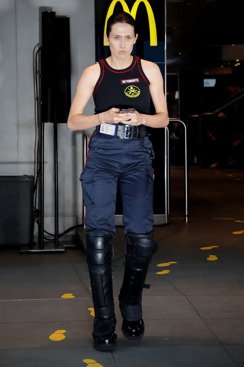 ヴェトモン Vetements デムナ Spring/Summer 2020 Runway Collection presentation ss20 paris fashion week pfw demna gvasalia