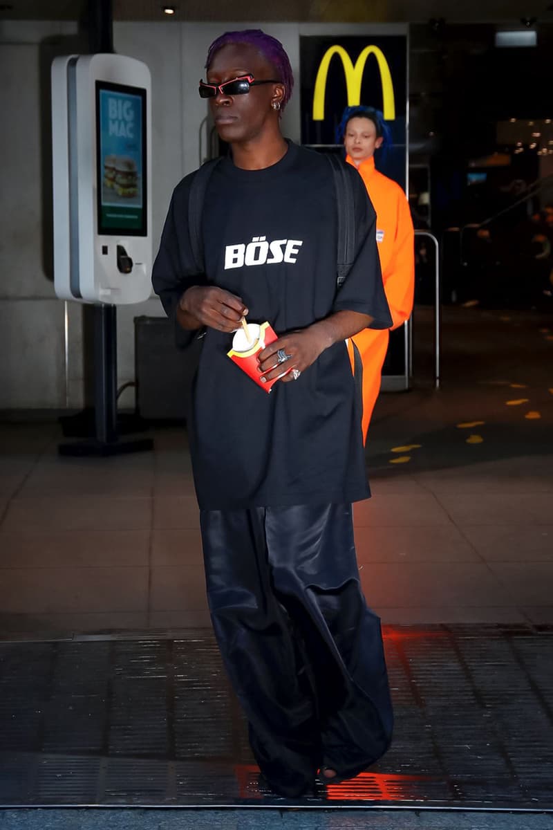 ヴェトモン Vetements デムナ Spring/Summer 2020 Runway Collection presentation ss20 paris fashion week pfw demna gvasalia