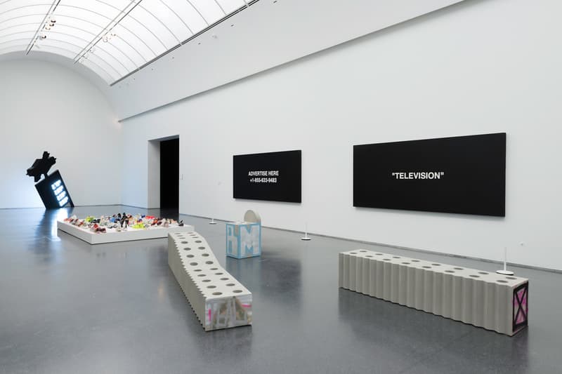 ヴァージル・アブロー virgil abloh シカゴ MCA 美術館個展 FIGURES OF SPEECH 回顧展 展示 風景 