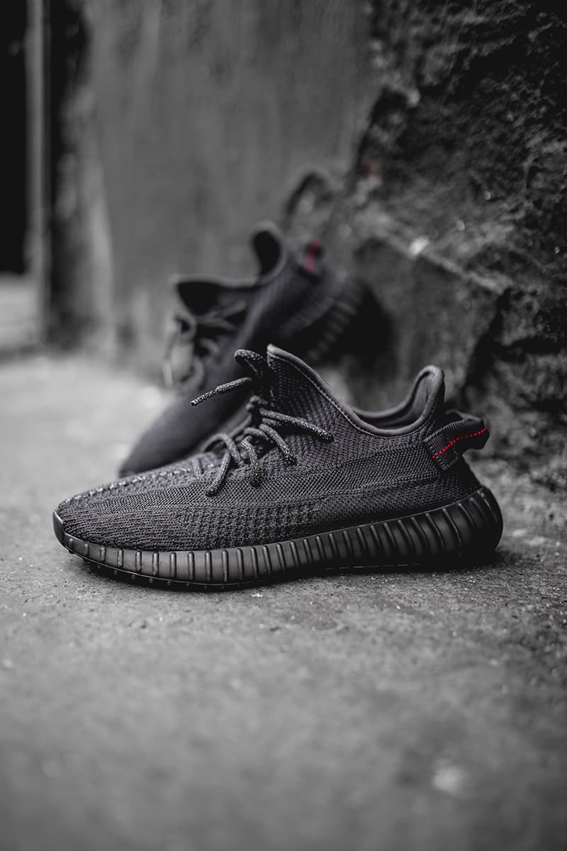 イージーブースト YEEZY BOOST 350 V2 Triple Black 発売日 取扱 店舗 セレクトショップ トリプルブラック 黒 アディダス カニエ ウェスト 