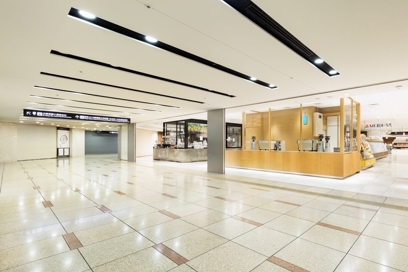 ブルーボトルコーヒー Blue Bottle Coffee 大丸東京 スキーマ建築計画 長坂常 建築 デザイン 設計 住所 営業時間 場所