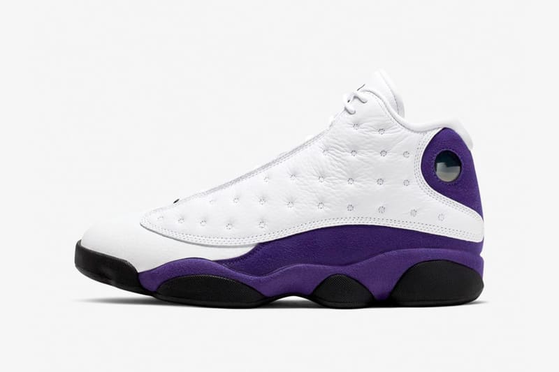 人気のレイカーズカラーをまとった Air Jordan 13 が登場