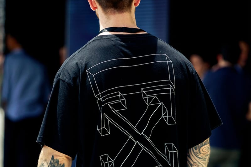 今夏に活躍すること間違いなしの最旬Tシャツ 10 選