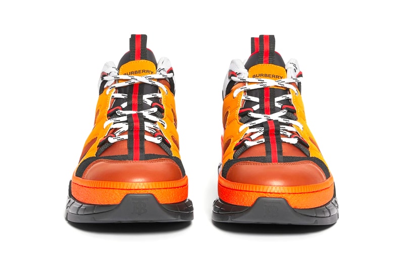 Burberry バーバリー Union ユニオン Sneakers オレンジ Orange runway Nylon Nubuck burnished leather patina made in italy リカルド ティッシ riccardo tisci British shoes footwear orange TB monogram traction progressive hi tech