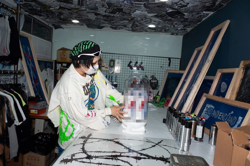 ケビン・マや小木 “Poggy” 基史、BAJOWOO、ヨハン・カンが一堂に熱い視線を送る1足のスニーカー