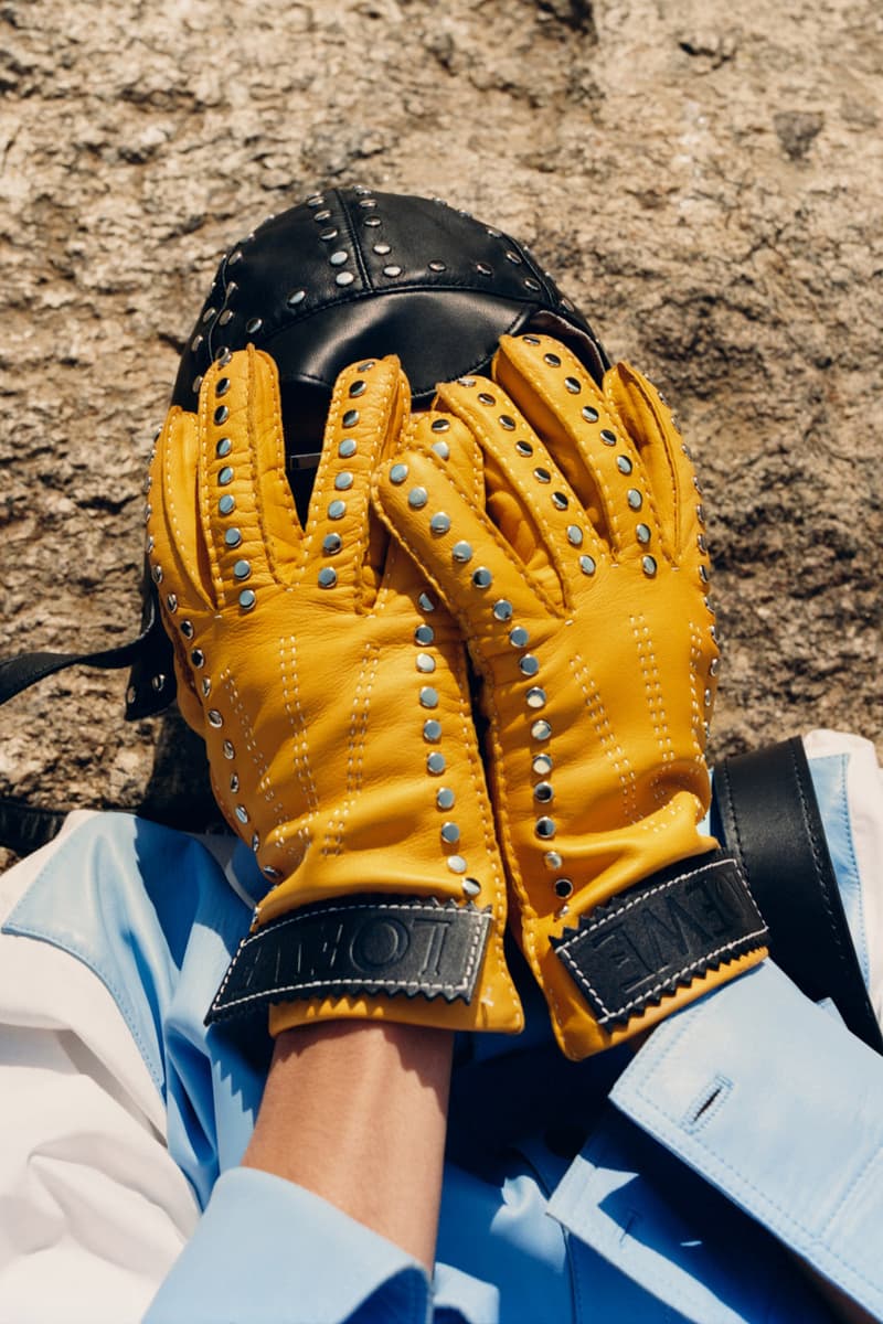 LOEWE ロエベ Fall/Winter 秋冬 2019 コレクション Collection ルックブック Lookbook タイラーミッチェル スペイン Tyler Mitchell Jonathan Anderson Benjamin Bruno toledo spain Piedra del Rey Moro Museo de Santa Cruz unesco world heritage site deconstruction tailored garments