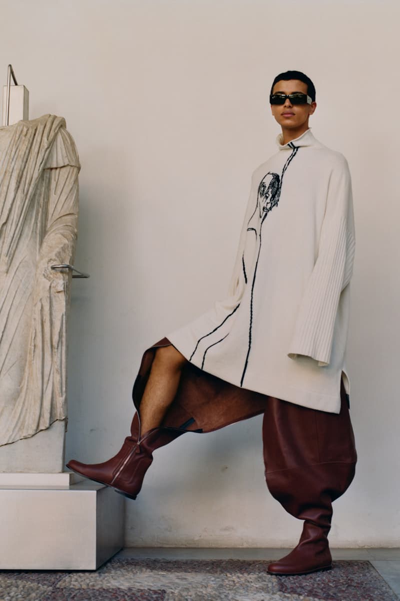 LOEWE ロエベ Fall/Winter 秋冬 2019 コレクション Collection ルックブック Lookbook タイラーミッチェル スペイン Tyler Mitchell Jonathan Anderson Benjamin Bruno toledo spain Piedra del Rey Moro Museo de Santa Cruz unesco world heritage site deconstruction tailored garments