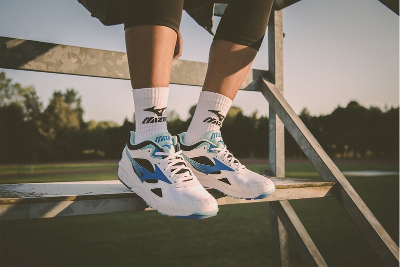 ミズノ レトロ 配色 スカイメダル mizuno sky medal OG 復刻