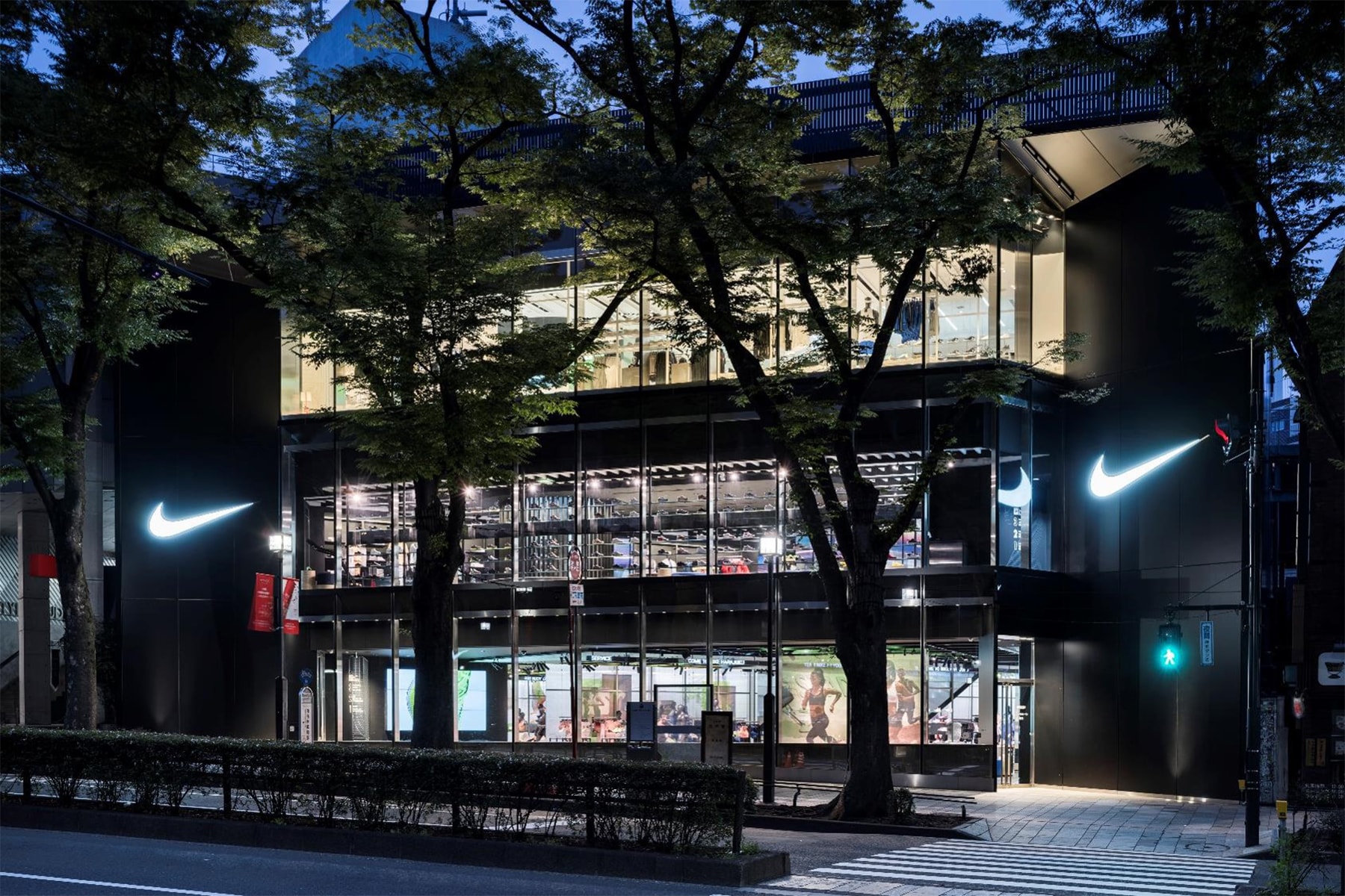 Nike Harajuku ナイキ 原宿 アプリ 密接 連動 次世代型 店舗 リニューアル オープン