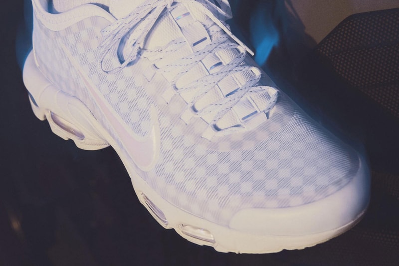 ナイキ エアマックスプラス マーキュリアル Nike Mercurial Tn 2019 Release black white branding just do it swoosh football air max plus white black checkered pattern soccer