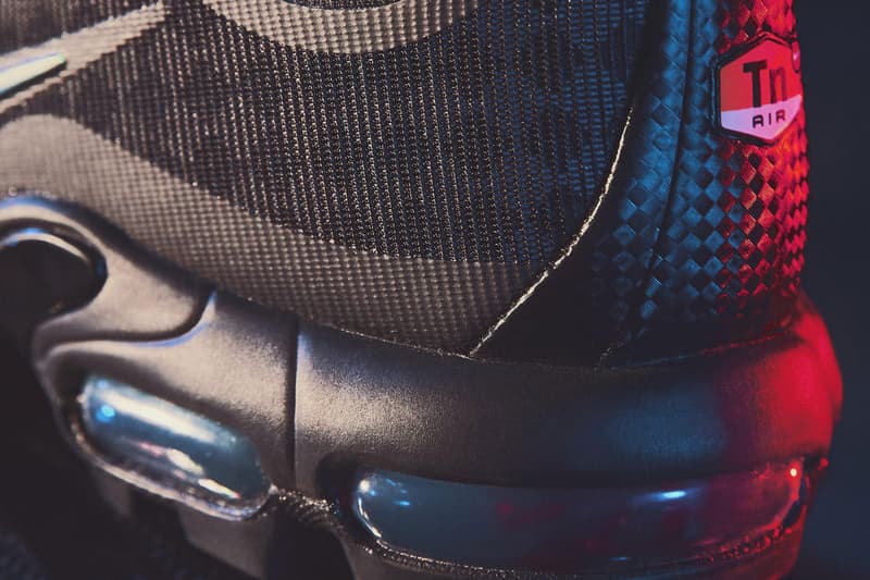 ナイキ エアマックスプラス マーキュリアル Nike Mercurial Tn 2019 Release black white branding just do it swoosh football air max plus white black checkered pattern soccer