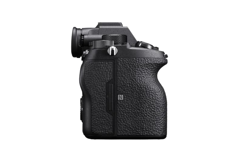 ソニー Sony フルサイズミラーレス一眼 a7R IV Camera Black