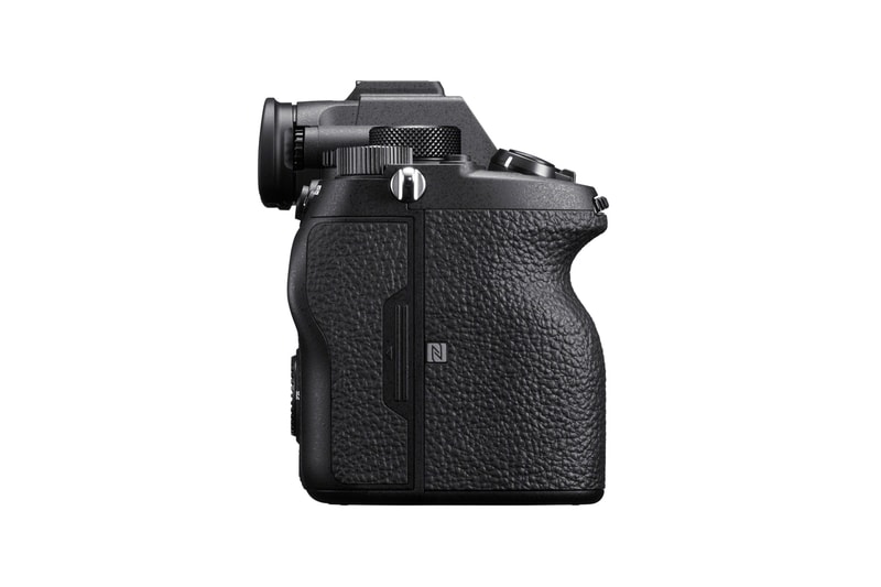 ソニー Sony フルサイズミラーレス一眼 a7R IV Camera Black