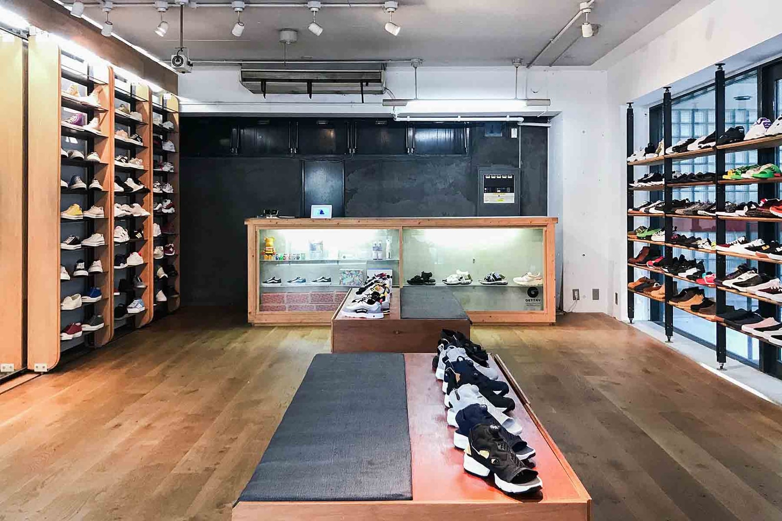 東京スニーカーショップガイド Hypebeast Jp 東京スニーカーショップガイド Hypebeast Jp