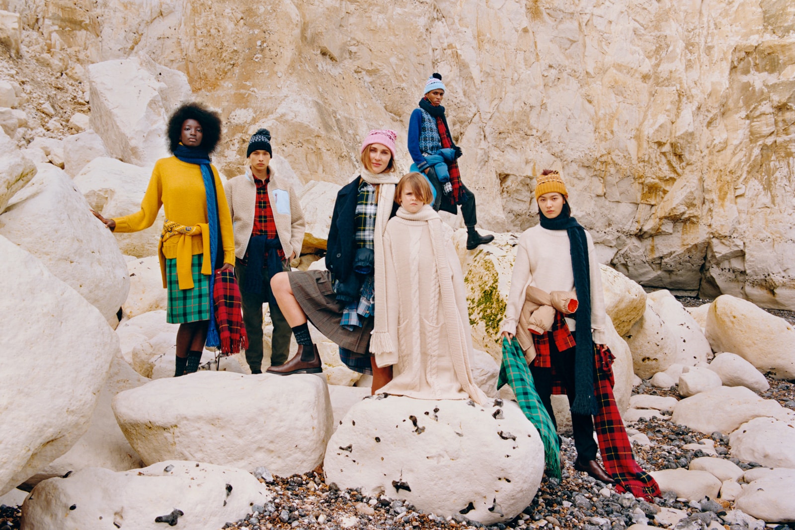 Uniqlo ユニクロ and JWアンダーソン コラボ 秋冬コレクション タータンチェック JW Anderson teams up for the latest collection 2019 fall winter british life wear 