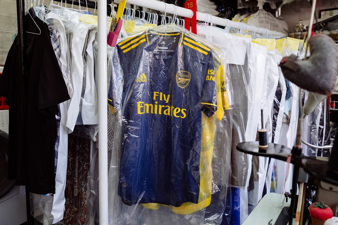 アーセナルfc が19 シーズンの3rdユニフォームデザインを発表 Hypebeast Jp アーセナルfc が19 シーズンの3rdユニフォームデザインを発表 Hypebeast Jp