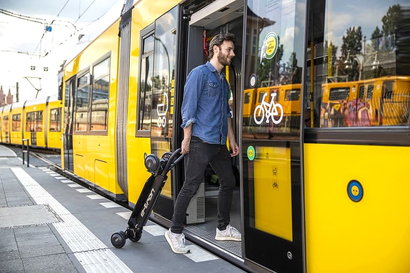 アウディ Audi スケートボード 4輪 電動 スクーター e-Tron Scooter 発表