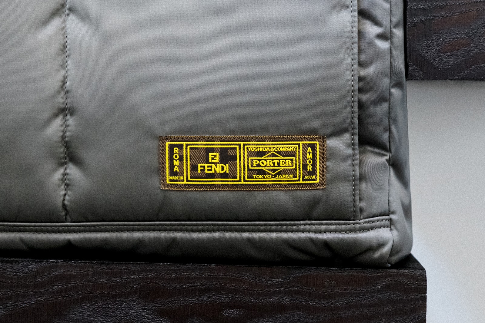 Fendiとporterによる驚天動地の異色コラボレーションが実現 Hypebeast Jp Fendiとporterによる驚天動地の異色コラボレーションが実現 Hypebeast Jp