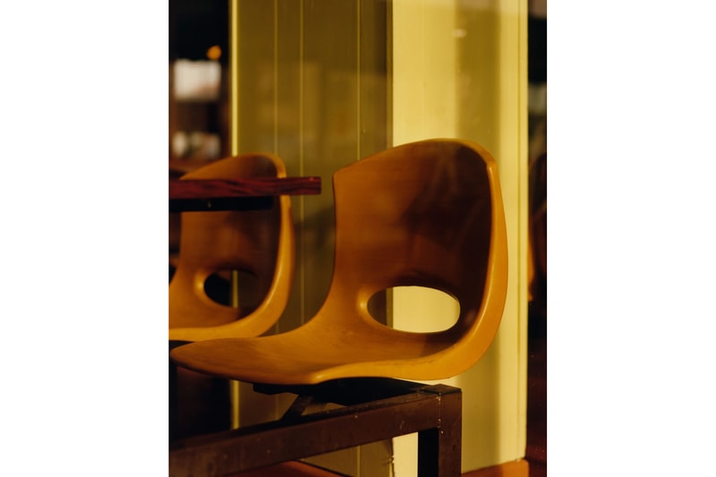 Jamie Hawkesworth 人気フォトグラファーのジェイミー・ホークスワースが日本初となる個展 “Preston Bus Station” を開催