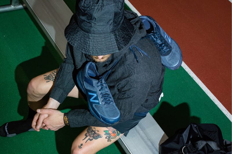 New Balance x Engineered Garments による左右非対称デザインのコラボ 990v5 が発売へ