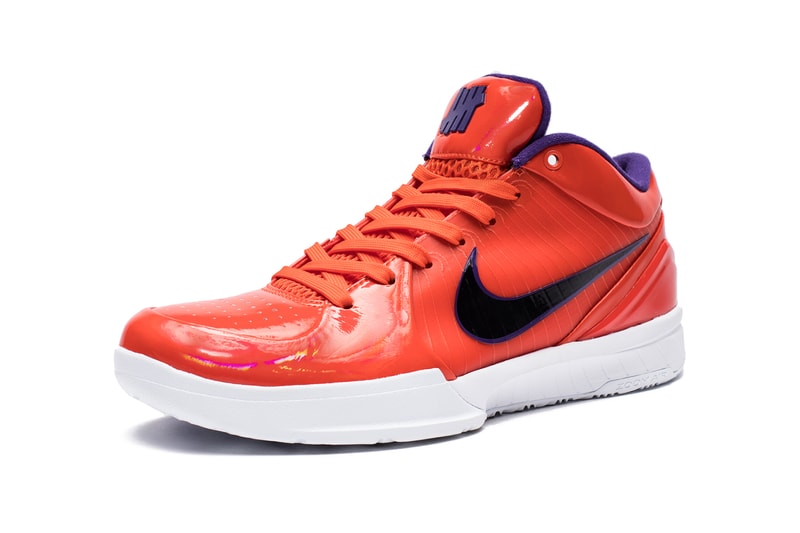 ナイキ nike undefeated アンディフィーテッド 最新 コラボ ZOOM KOBE IV PROTRO ズーム コービー プロトロ 4 発売