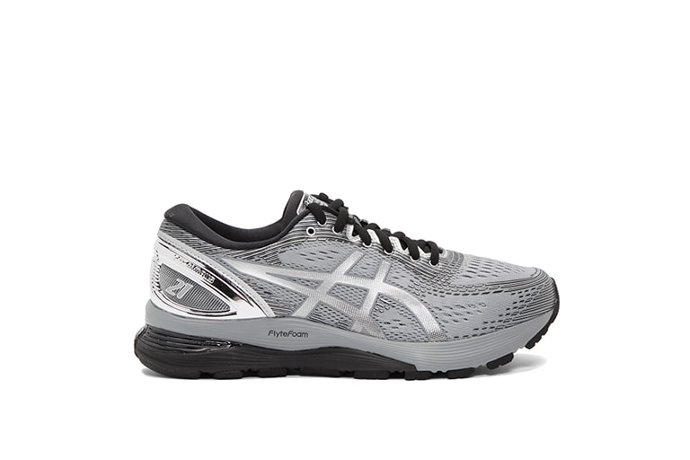 SSENSE picks the latest outdoorsy items 2019 hiking trekking sports athleisure outdoor fashion street style エッセンス 旬 トレッキング アウトドア ファッション ストリート アイテム おすすめ アシックス ワイエス バレンシアガ オフホワイト