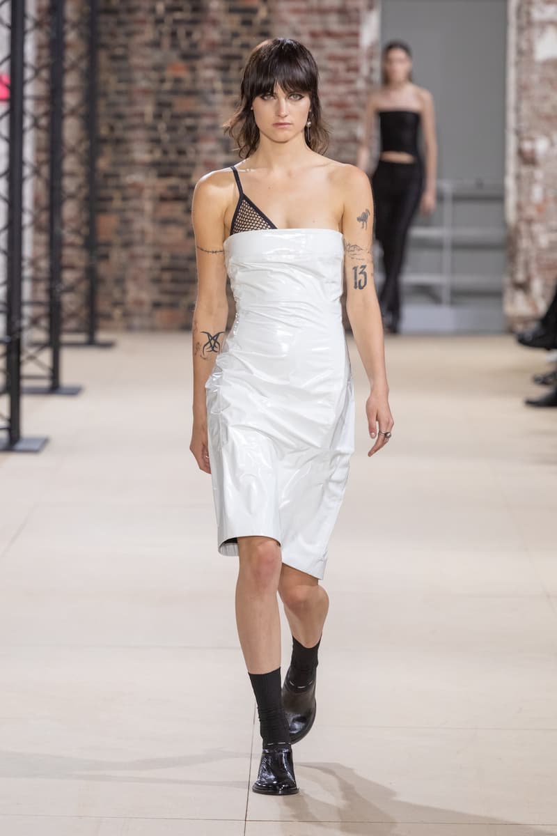 アン ドゥムルメステール Ann Demeulemeester 2020年春夏ウィメンズコレクション パリコレ パリファッションウィーク