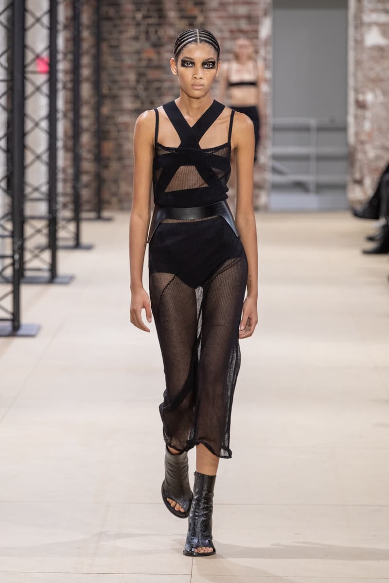 アン ドゥムルメステール Ann Demeulemeester 2020年春夏ウィメンズコレクション パリコレ パリファッションウィーク