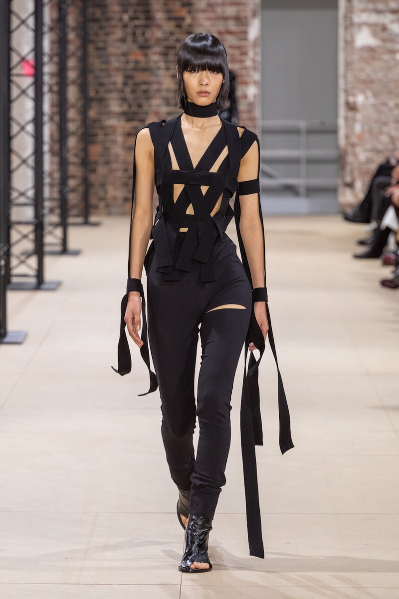 アン ドゥムルメステール Ann Demeulemeester 2020年春夏ウィメンズコレクション パリコレ パリファッションウィーク