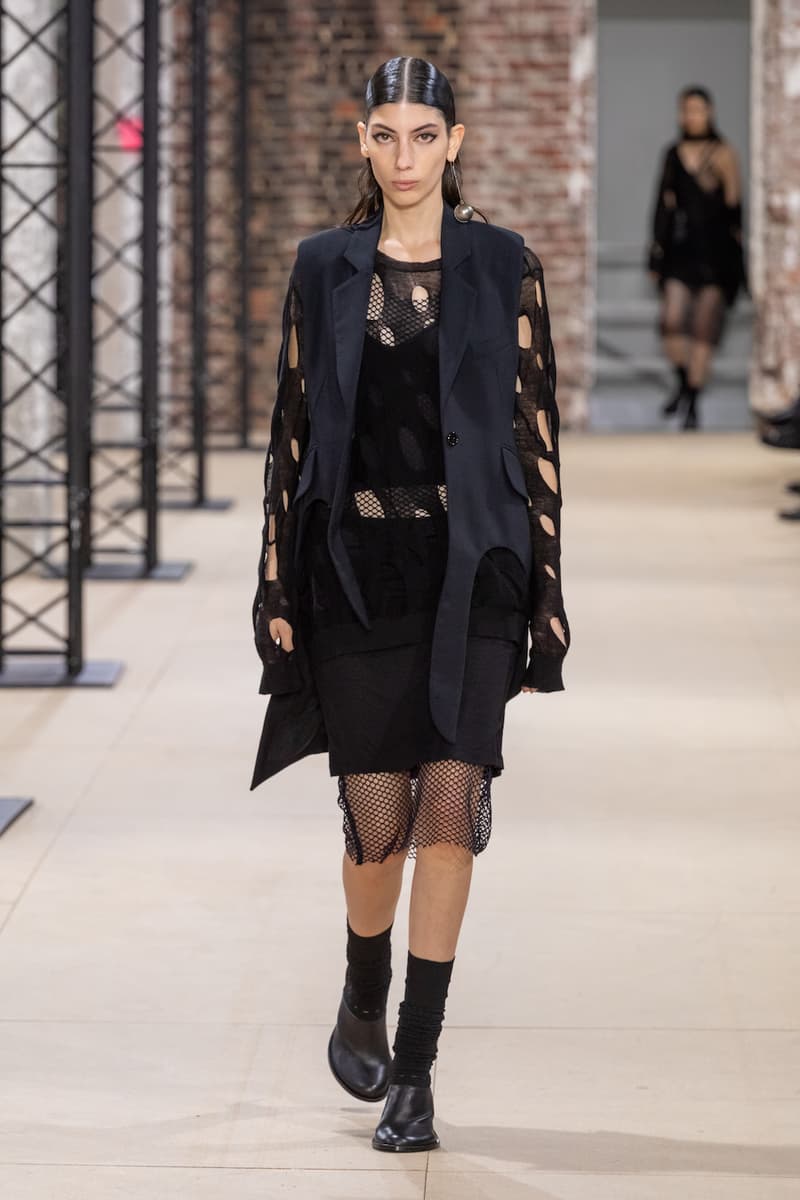 アン ドゥムルメステール Ann Demeulemeester 2020年春夏ウィメンズコレクション パリコレ パリファッションウィーク