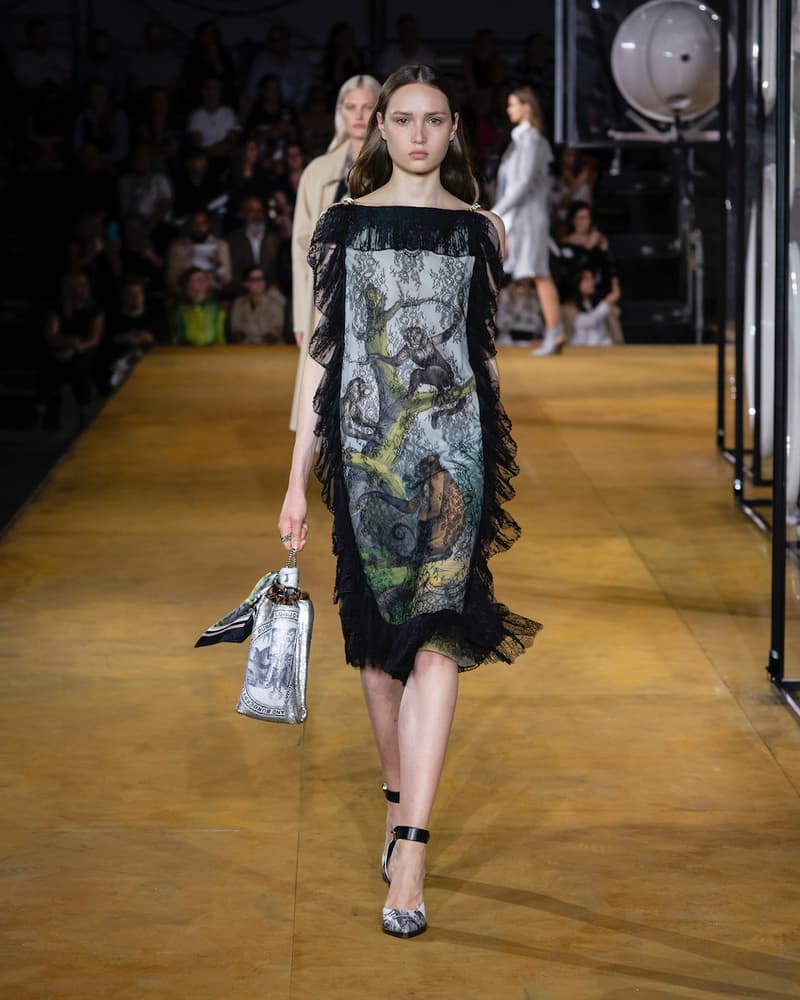 バーバリー Burberry 2020年春夏コレクション Riccardo Tisci（リカルド・ティッシ）